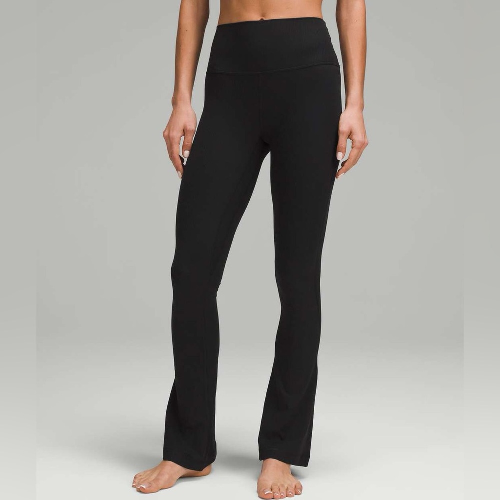 Lululemon align high rise mini flare pant *extra short